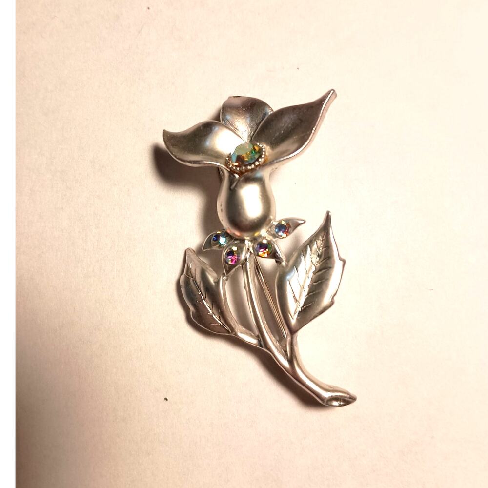 Vintage Silver Flower Pin With Aurora Borealis Rhinestones